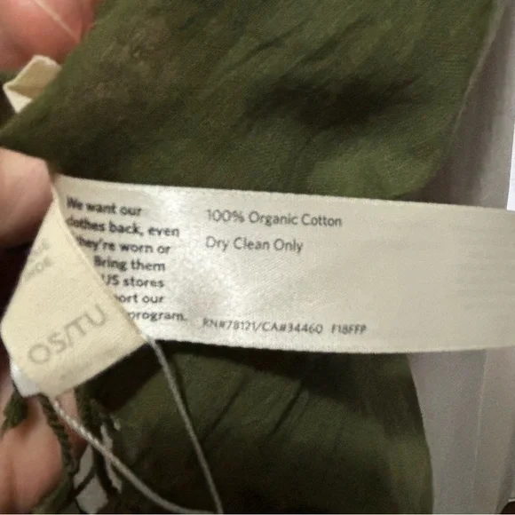 Eileen Fisher Organic Cotton Jamdani Olive Scarf with Black Chevron Pattern NWT - Picture 8 of 10